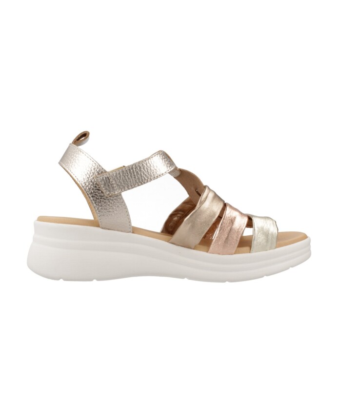 tubular-flat-sandals