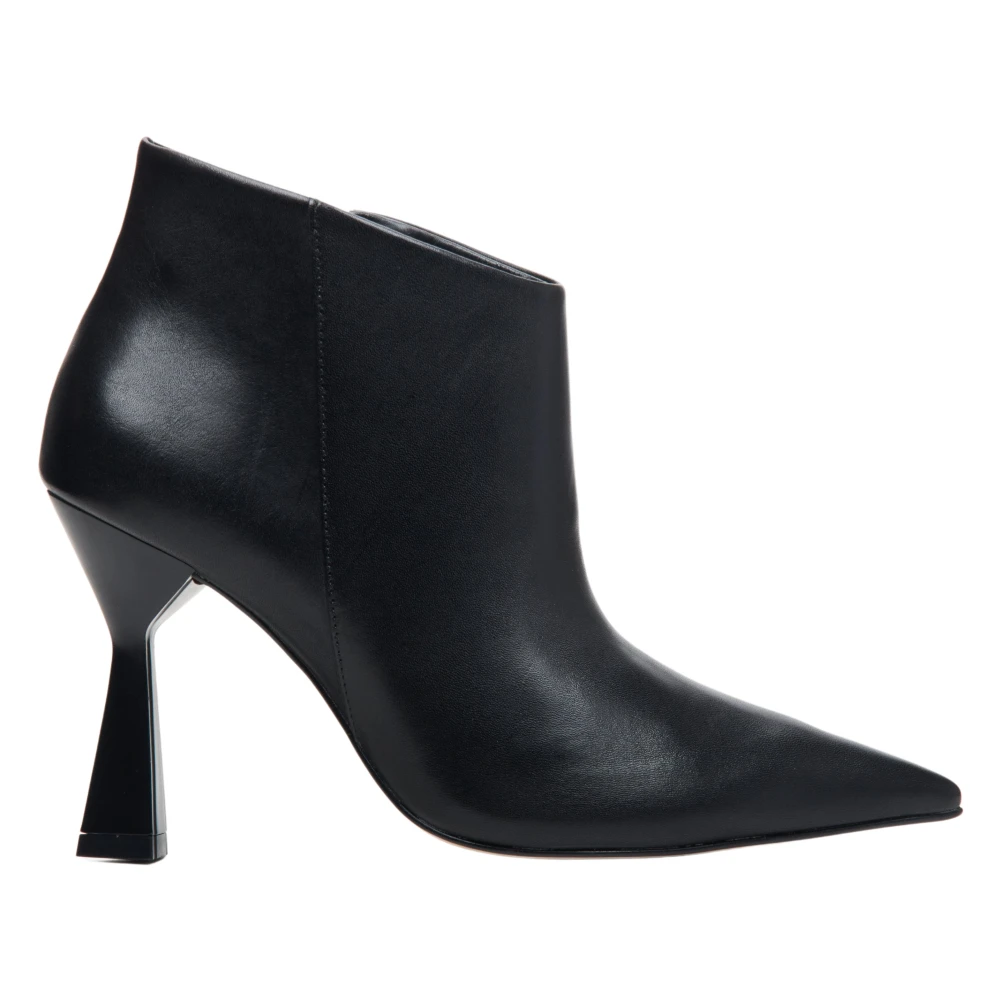 Shoes > Boots > Heeled Boots - - Estro - Modalova