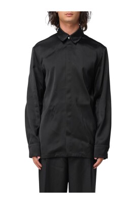 black-silk-shirt-versatile-and-timeless