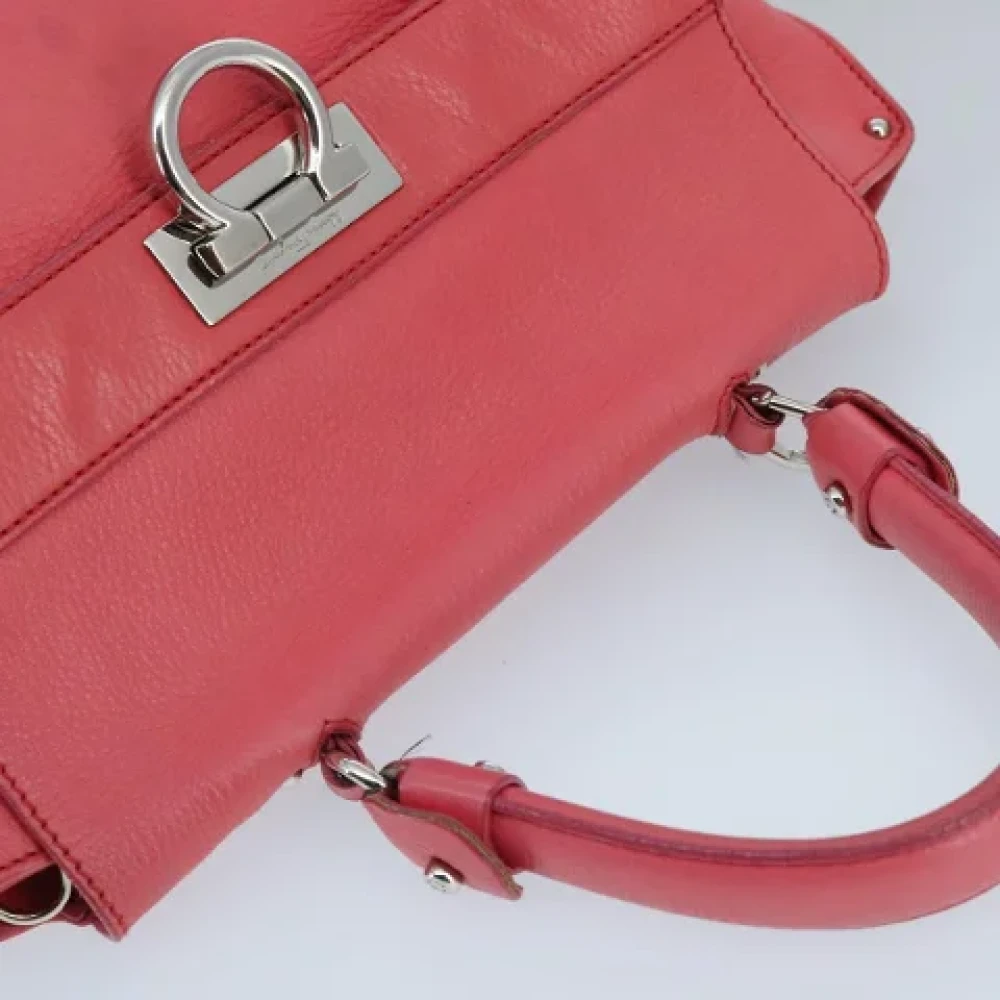 Salvatore Ferragamo Pre-owned Leather handbags Pink Dames
