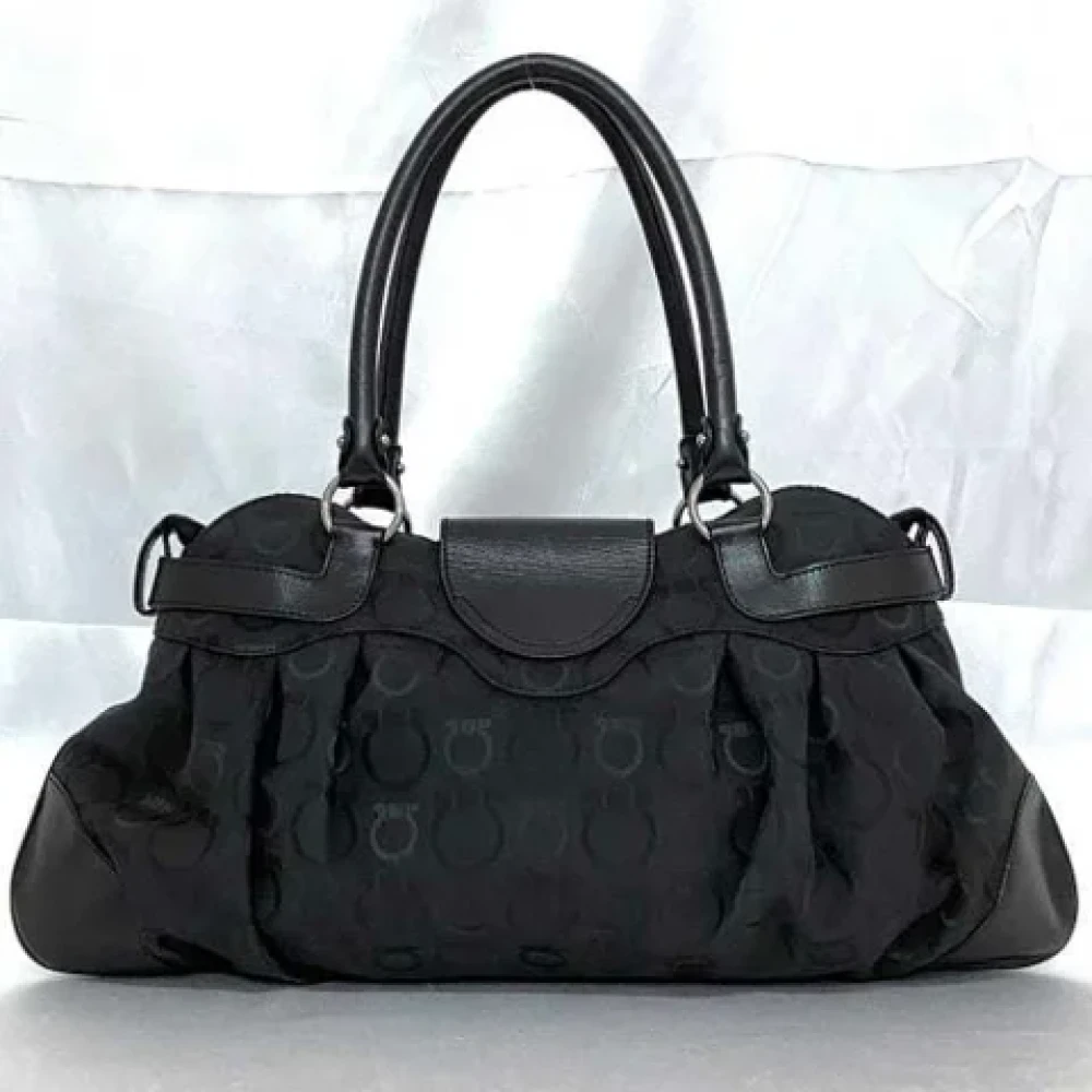 Salvatore Ferragamo Pre-owned Canvas handbags Black Dames