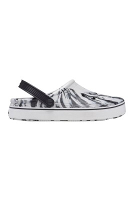 white-off-court-poliamide-clogs