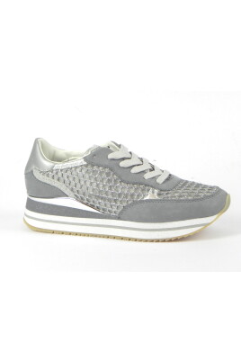 high-quality-sneakers