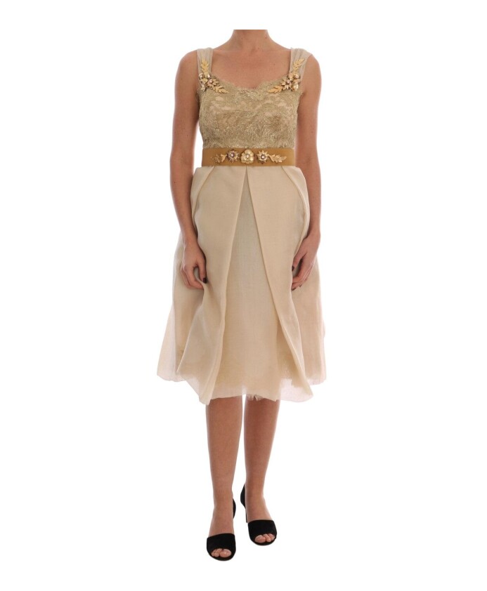 robe-en-soie-elegante-et-confortable