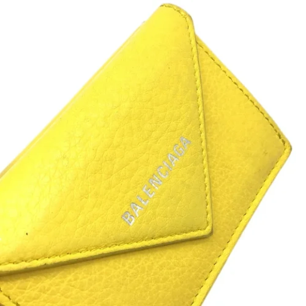 Balenciaga Vintage Pre-owned Leather wallets Yellow Unisex