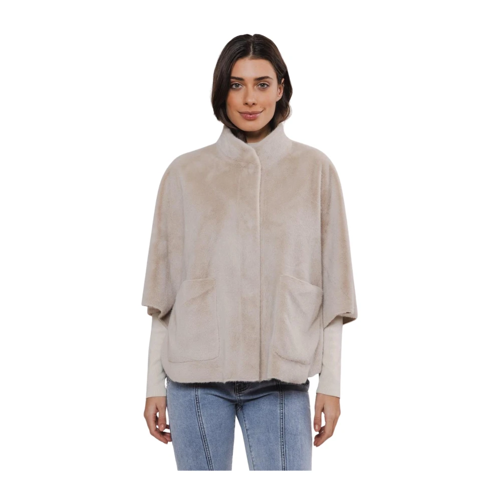 Rino&Pelle Faux Fur Cape Dewi Beige Dames