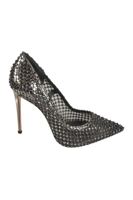 With Heel Pumps