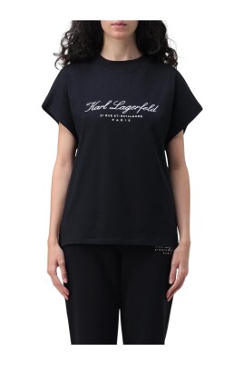 short-sleeve-relaxed-fit-tee