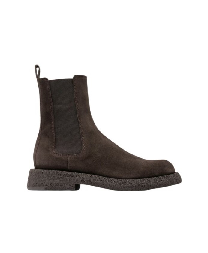 chelsea-boot-in-tone-style