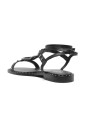 sandales-noires-avec-boucle-et-talon-empile