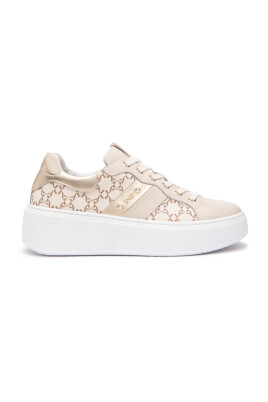 high-sole-sneakers