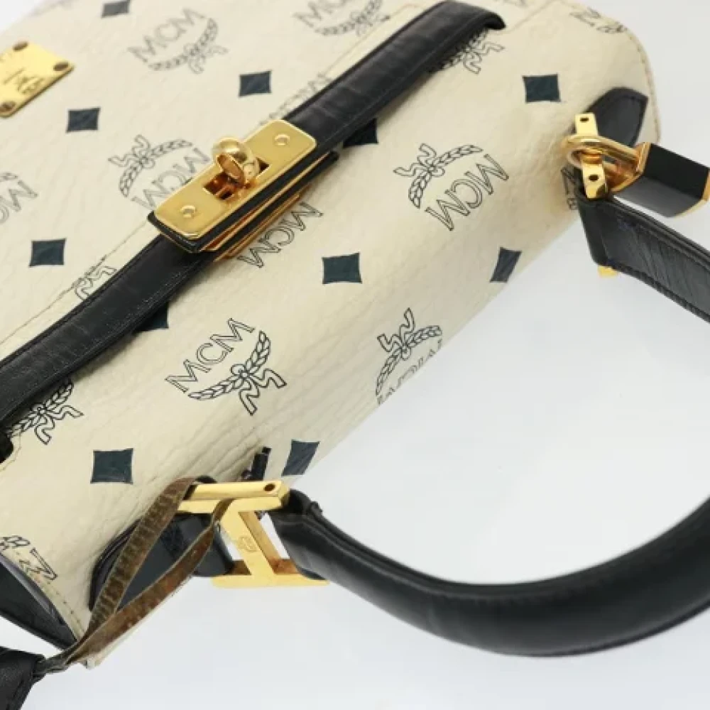 MCM Pre-owned Canvas handbags White Dames