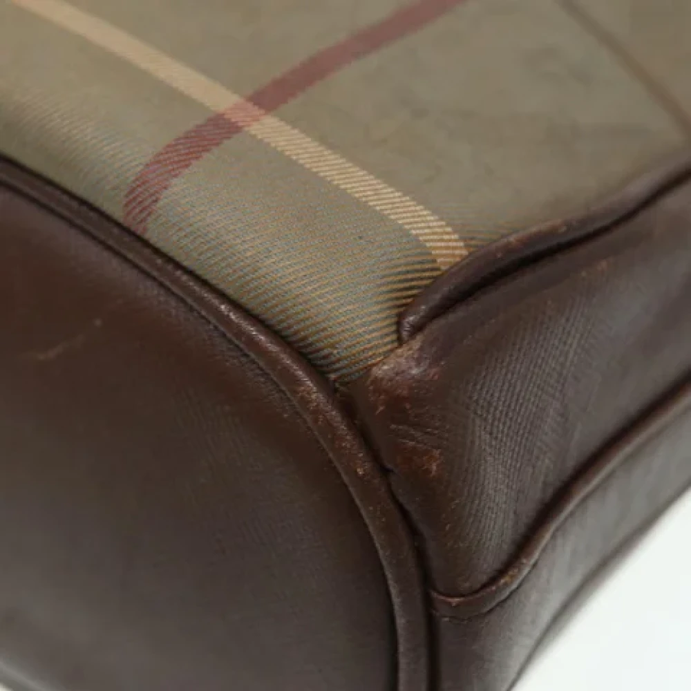 Burberry Vintage Pre-owned Canvas shoulder-bags Brown Dames