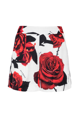 short-en-satin-imprime-red-roses