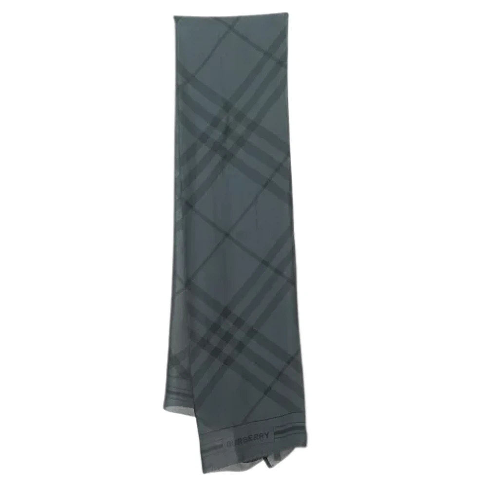Burberry Vintage Pre-owned Silk scarves Gray Dames