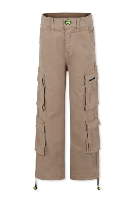 beige-casual-trousers-with-cargo-pockets