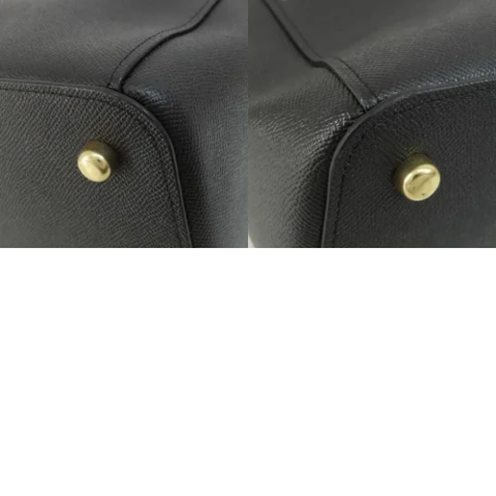 Coach Pre-owned Fabric handbags Black Dames