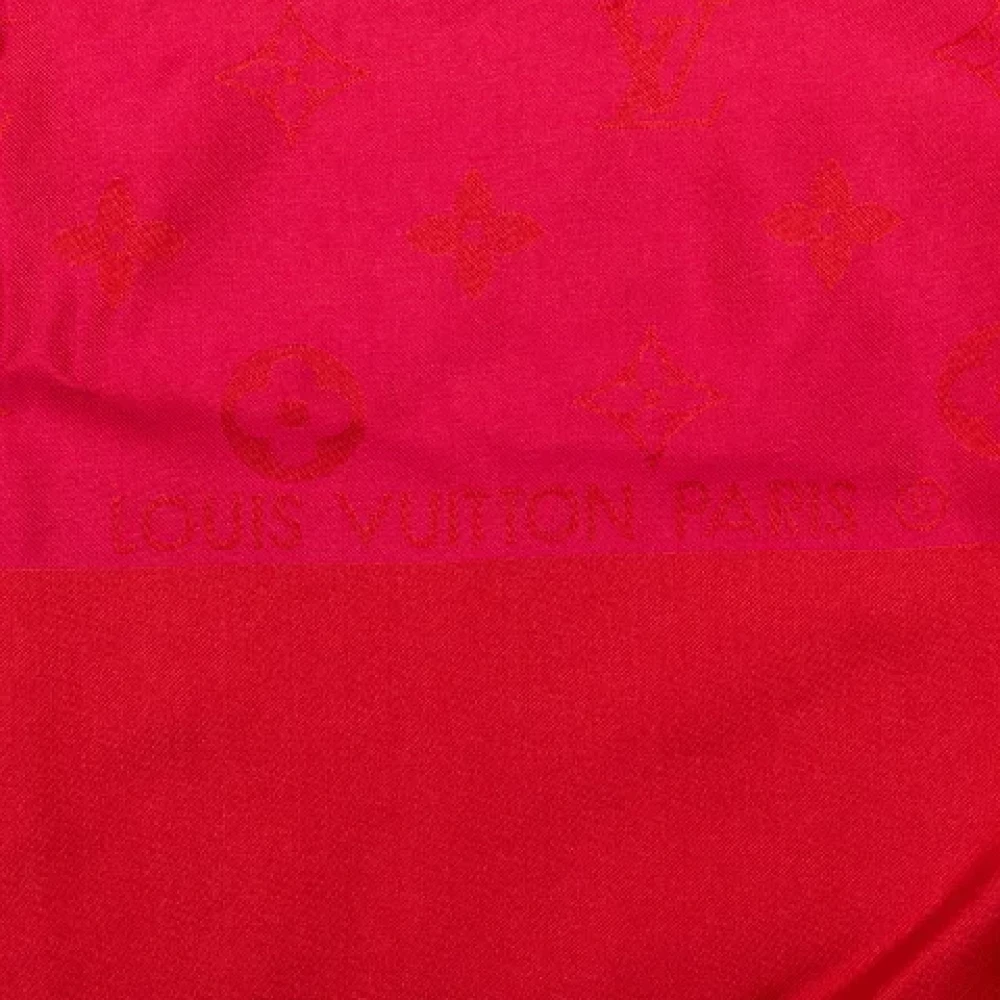 Louis Vuitton Vintage Pre-owned Silk scarves Red Dames