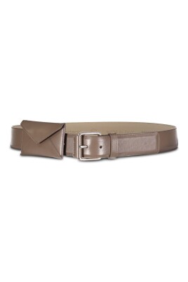 ceinture-en-cuir-avec-petite-poche
