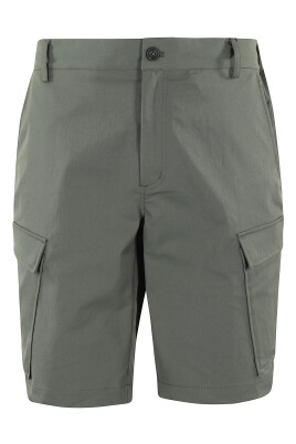 short-bermuda-vert-coupe-reguliere