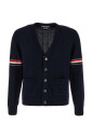 v-neck-armband-cardigan