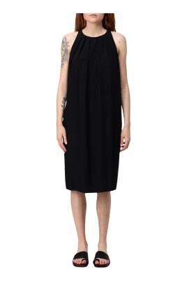 casual-sleeveless-round-neck-dress