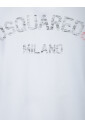 t-shirt-blanc-avec-logo-distinctif