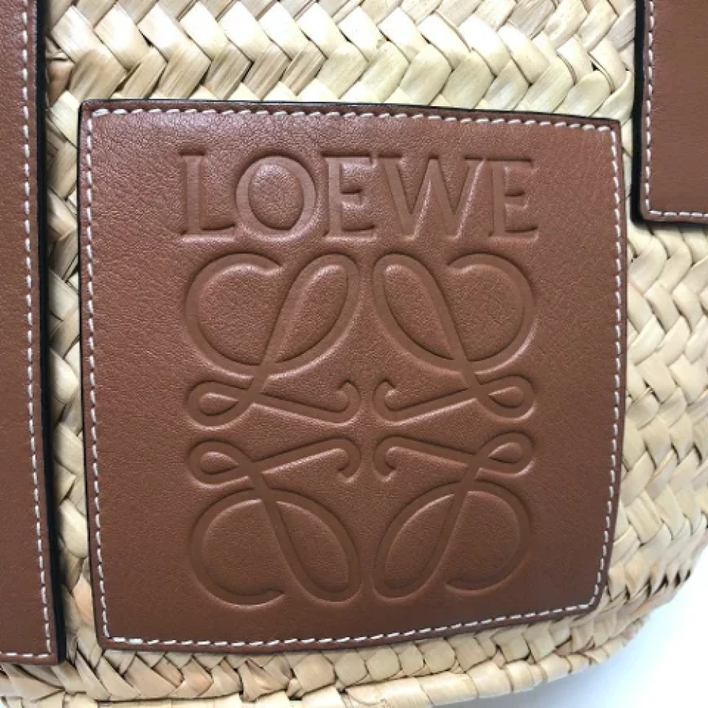 Loewe Pre-owned Fabric handbags Beige Dames