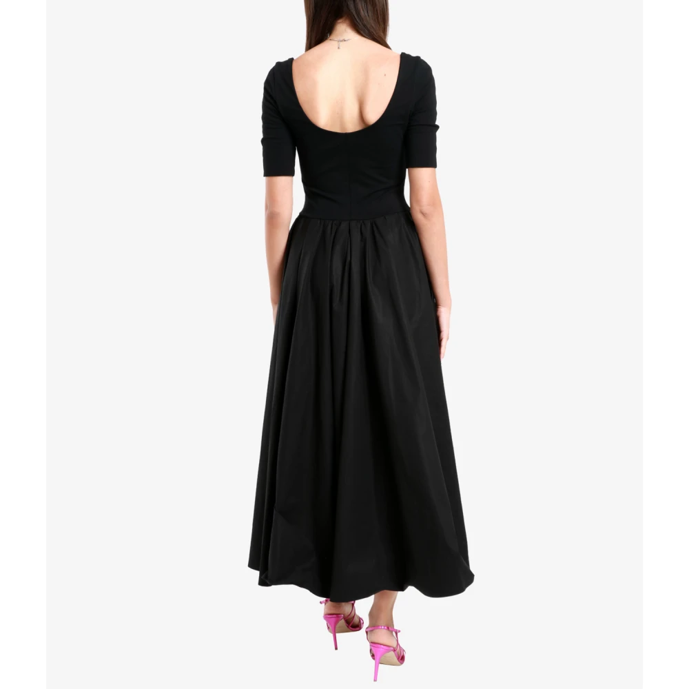 Philosophy di Lorenzo Serafini Zwarte Wijd Uitlopende Lange Jurk Jaren 50 Stijl Black Dames