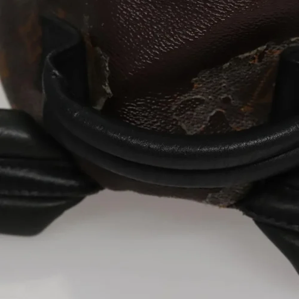 Louis Vuitton Vintage Pre-owned Canvas backpacks Brown Dames