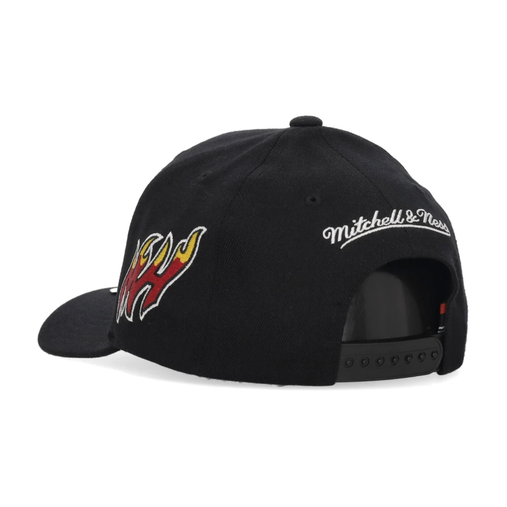 Mitchell & Ness NBA Home Town Classic Rode Pet Multicolor Heren