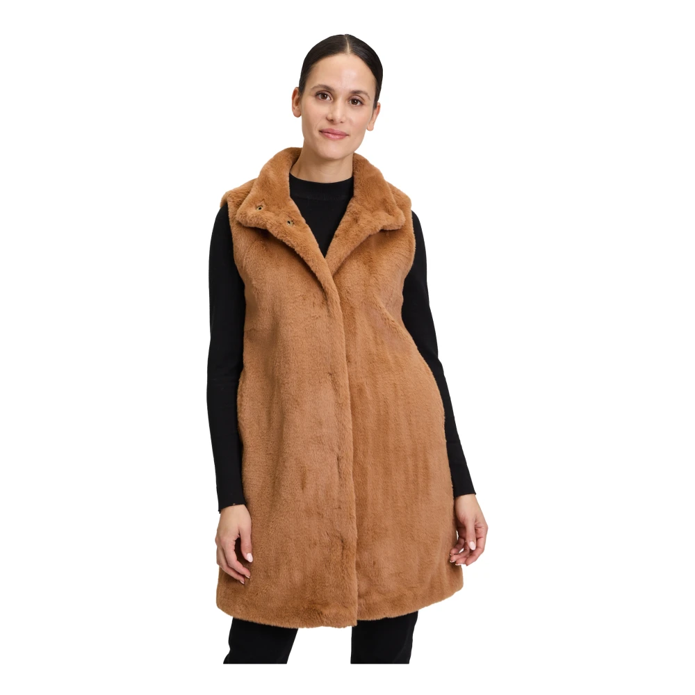 Betty Barclay Pluizige Casual Jas met Opstaande Kraag Brown Dames