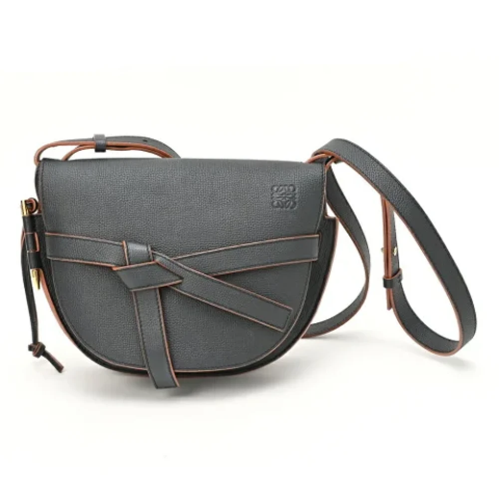 Loewe Pre-owned Fabric shoulder-bags Black Dames