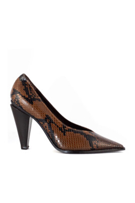 python-print-leather-pointed-toe-pumps
