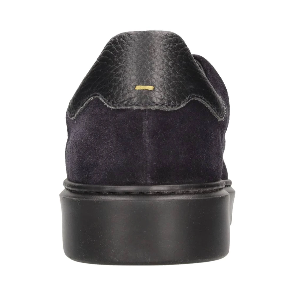 Doucal's Suede Sneakers