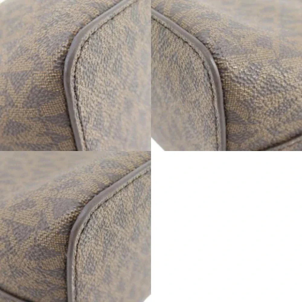 Michael Kors Pre-owned Plastic shoulder-bags Brown Dames