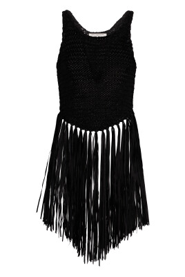 knitted-fringed-top