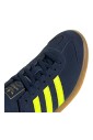 hamburg-woman-night-indigo-sneakers
