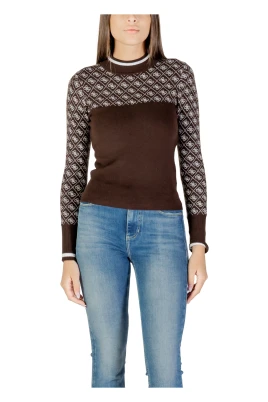 Elegant Jacquard Sweater