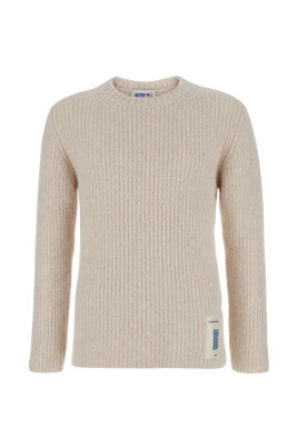 pulls-elegants-avec-detail-girocollo