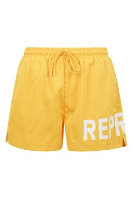 beach-shorts-with-quick-dry-fabric