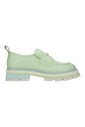 chaussures-plates-vertes
