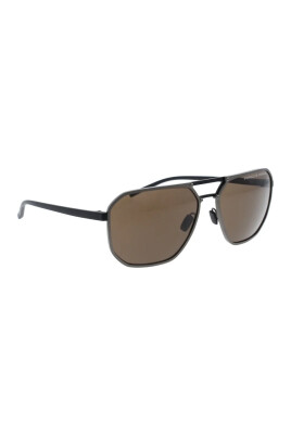 iconic-sunglasses-with-uniform-lenses