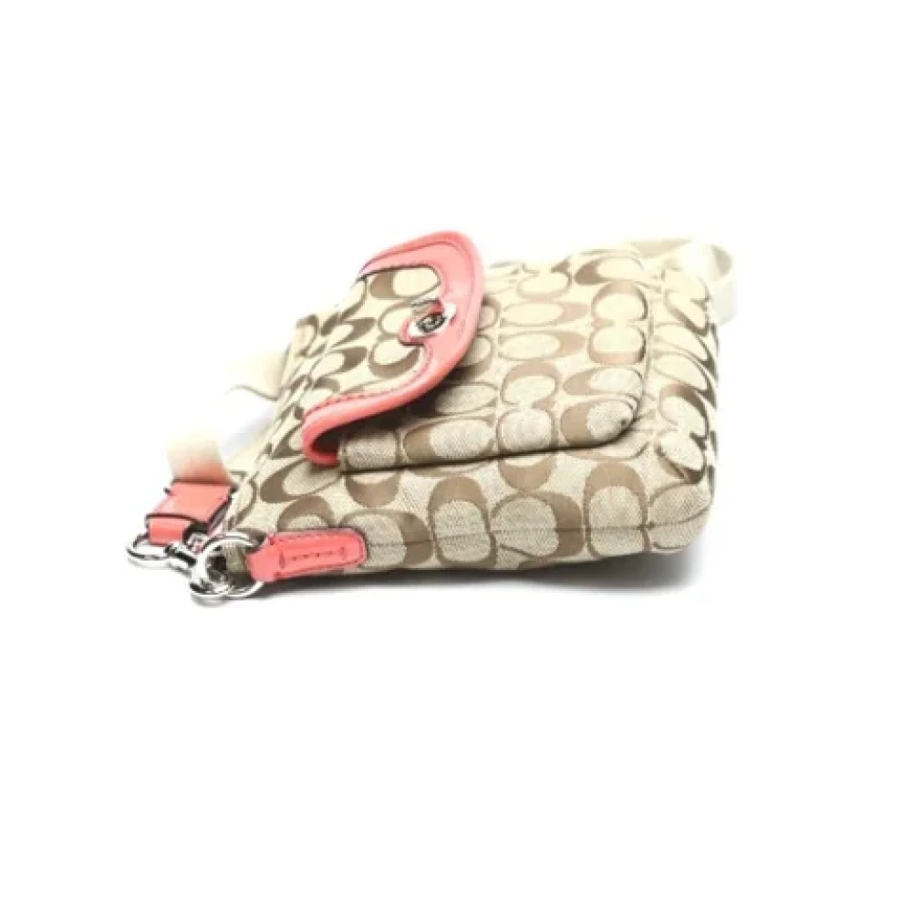 Coach Pre-owned Leather shoulder-bags Beige Dames