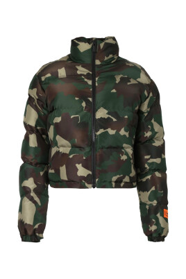 camo-puffer-jacka