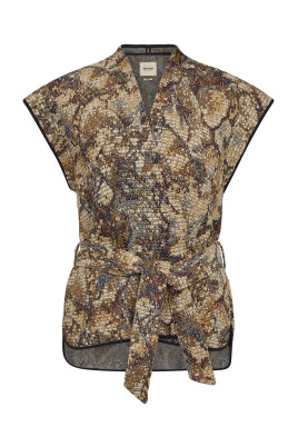 wired-vest-waistcoat-with-piping-details