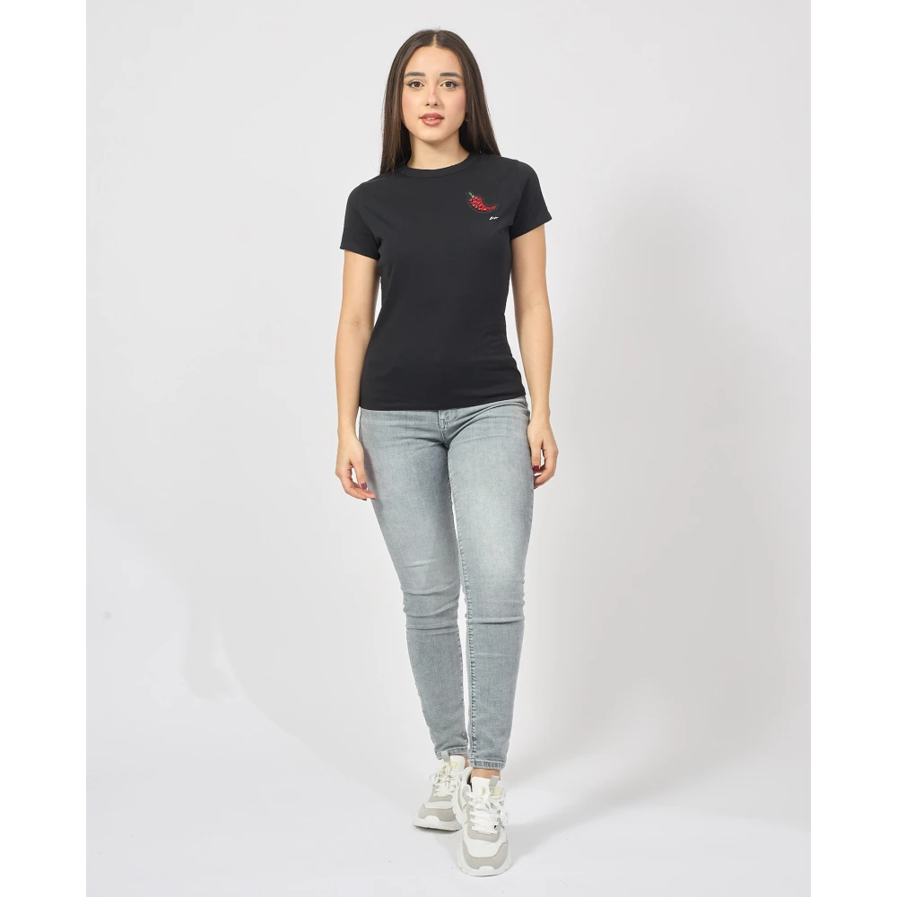 Hugo Boss Zwarte T-shirt met kristaldetails Black Dames