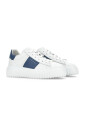 sneakers-blanches-a-rayures-avec-memory-foam