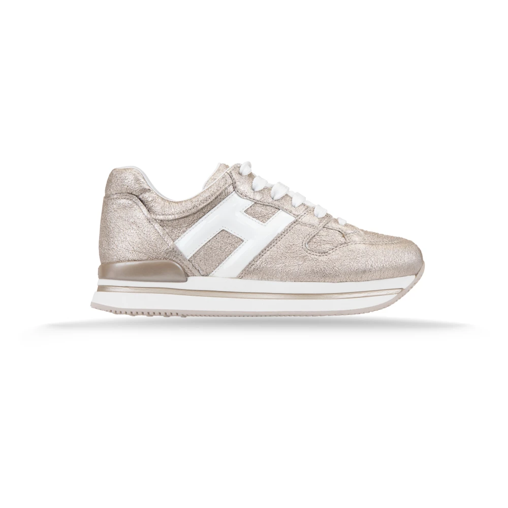 Hogan Gelamineerde leren vetersneakers Dames Schoenen Roze