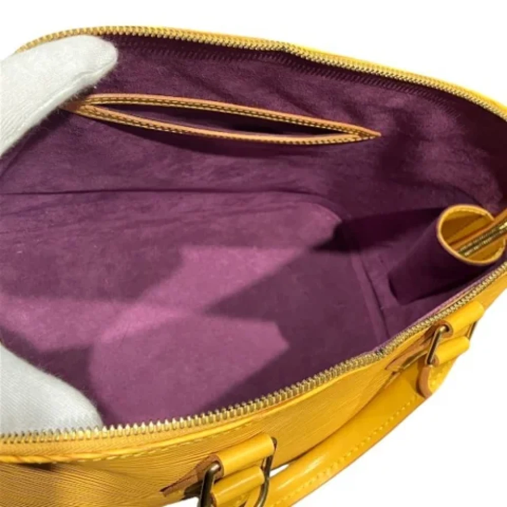 Louis Vuitton Vintage Pre-owned Leather handbags Yellow Dames